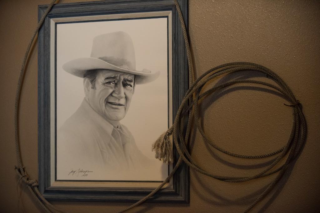 Western Pleasure Guest Ranch 桑德波因特 外观 照片