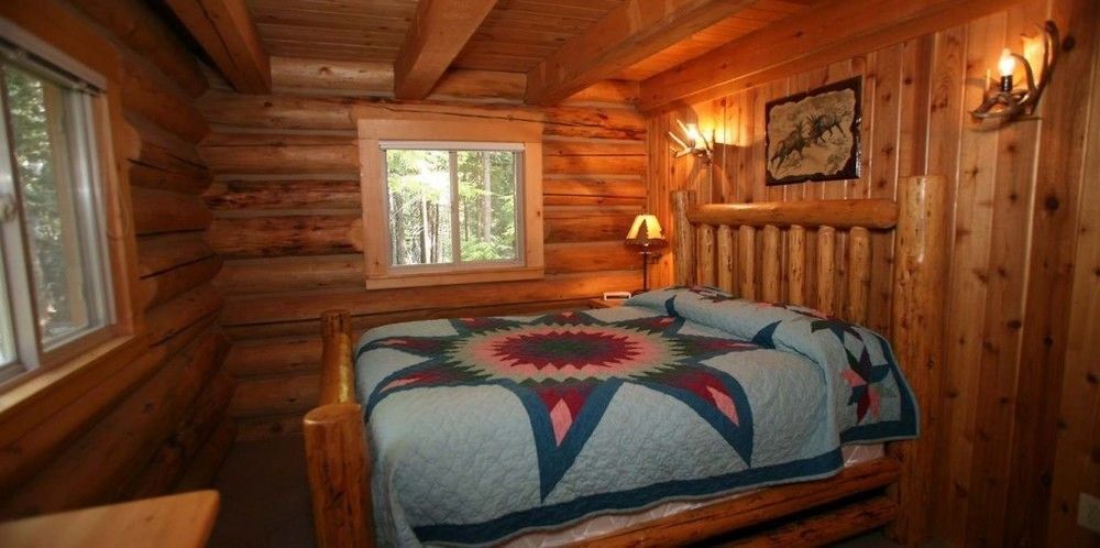 Western Pleasure Guest Ranch 桑德波因特 外观 照片